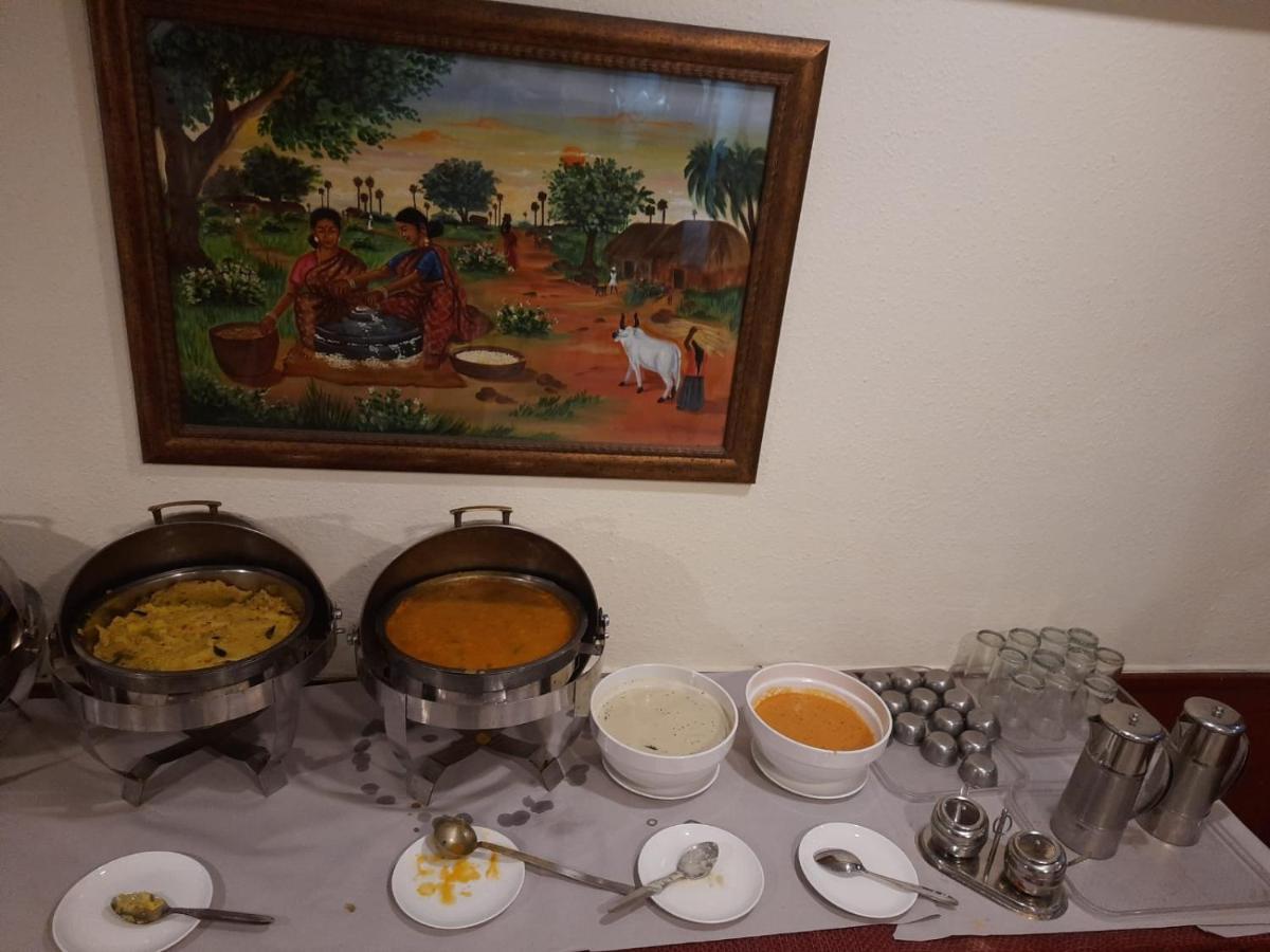 Hotel Rathna Residency Maduráj Kültér fotó